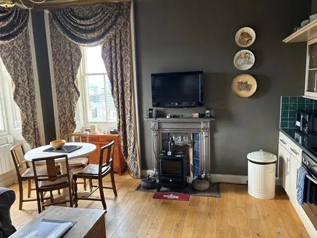 The Castle Esplanade אדינבורו