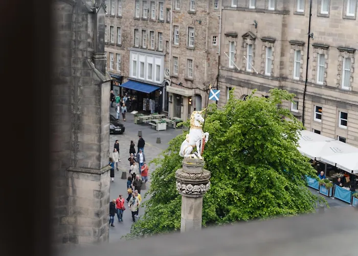 Royal Mile * Edinburgh