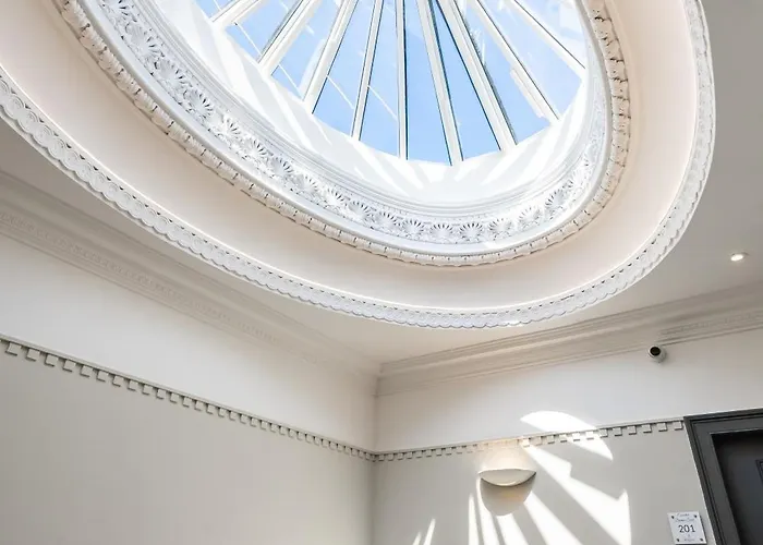 Bonnie - Smart Boutique - Haymarket