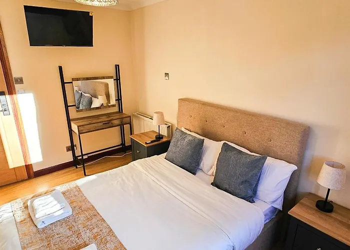 Duddingston 9 Bedroom House - Holiday home Edinburgh