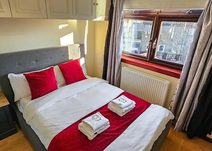 Holiday home Duddingston 9 Bedroom House - Edinburgh