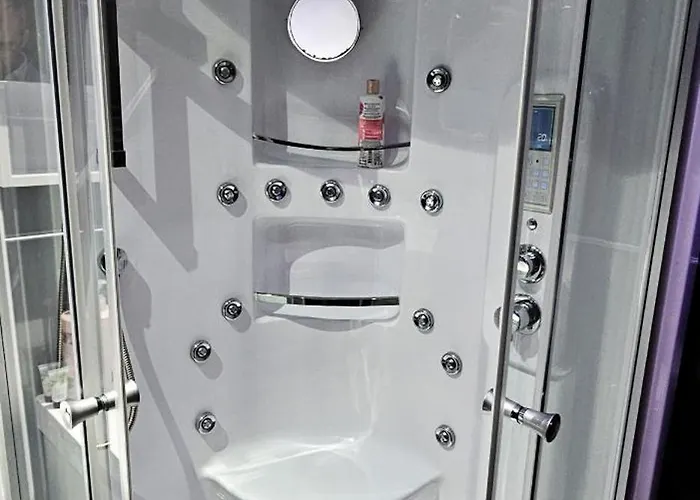 Holiday home Duddingston 9 Bedroom House -