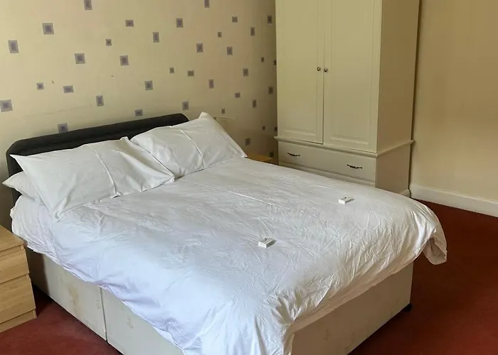 アパート Central, Cafe Society Around The Corner, Barony Street エディンバラ