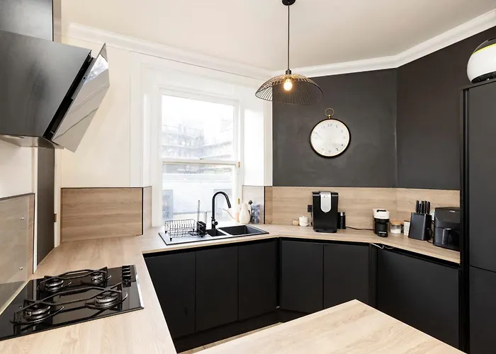 דירה Elegant In The Heart Of