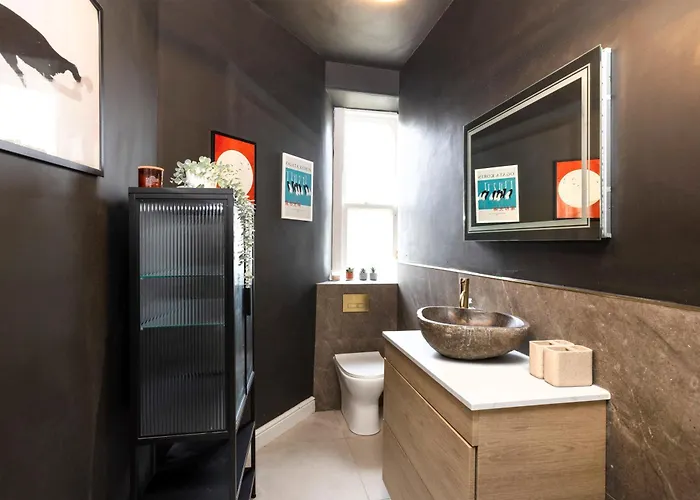 Elegant In The Heart Of