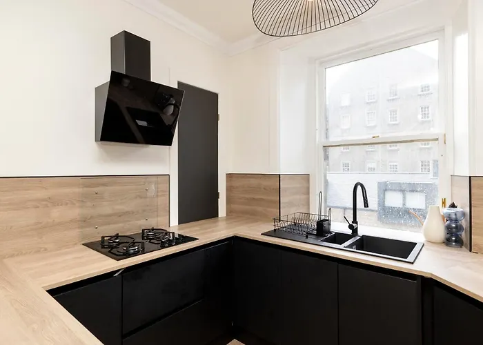 Elegant In The Heart Of