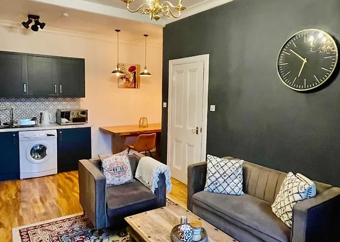 Glamours Stylish Victorian Near Centre Apartmán *