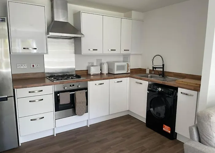 Newly Refurbished Large With Huge Garden Appartement Edinburgh