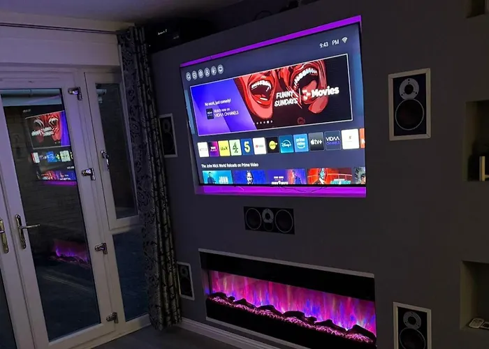 Private 1 Bedroom - - Sleeps 2