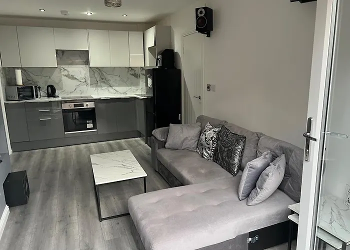 Private 1 Bedroom - - Sleeps 2 아파트 *