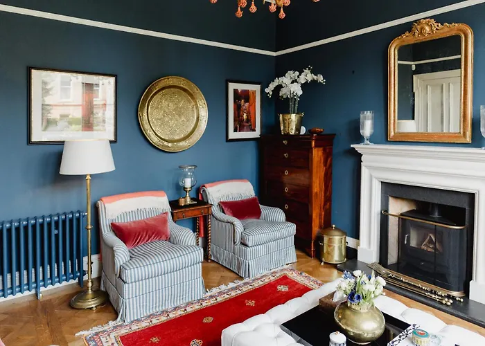 Private And Prestigious Luxury Edinburgh