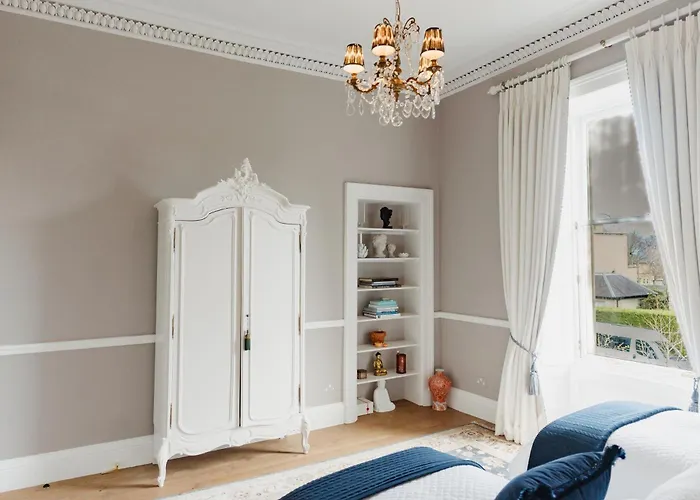 Private And Prestigious Luxury * Edinburgh