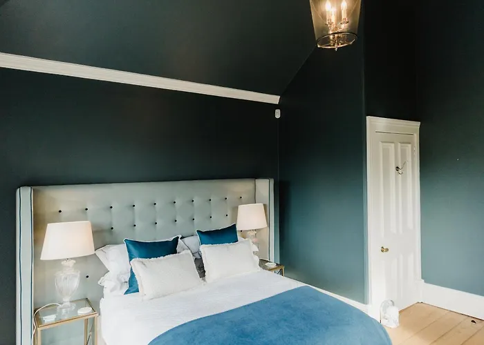Ferienhaus Private And Prestigious Luxury Edinburgh