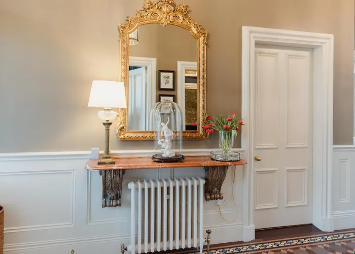 Private And Prestigious Luxury * Edinburgh