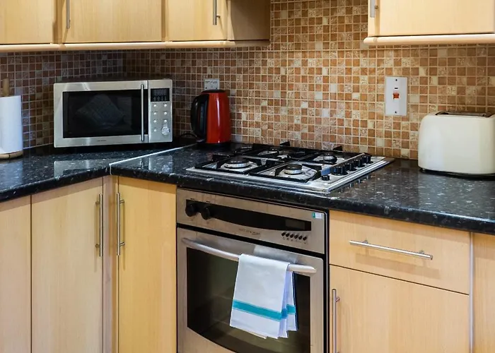 Cosy And Modern In Apartment *