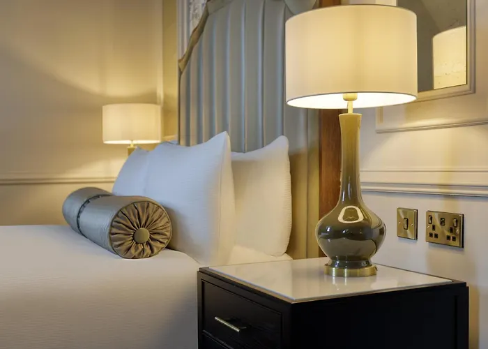 The Caledonian Edinburgh, Curio Collection By Hilton