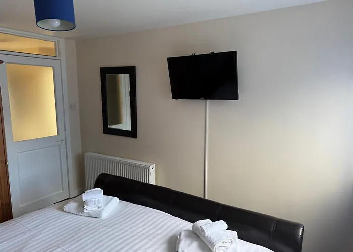 It Is A Spacious And Beautiful Апартаменты