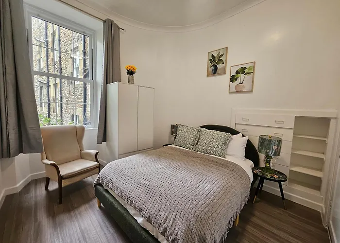 דירה Urban Oasis