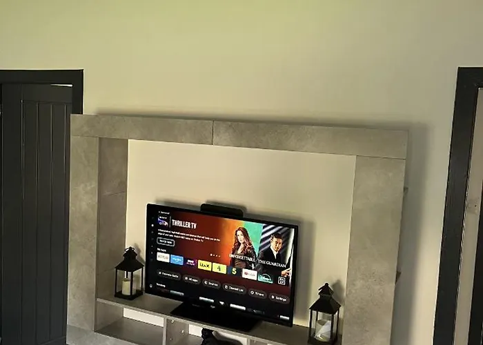 2 Bedroom Ground Floor إدنبرة