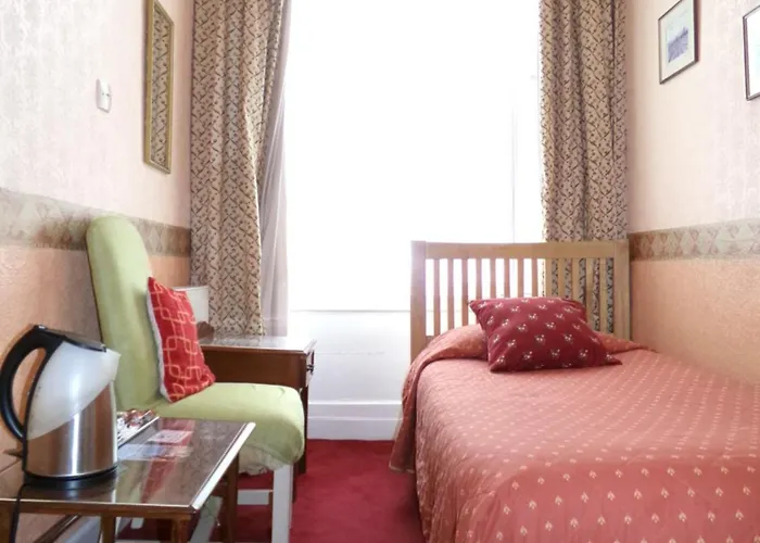 Averon 3* Edinburgh