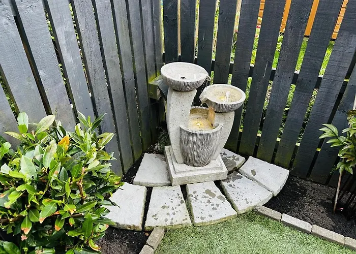 Roomy 1 Level Free Parking * Edinburgh