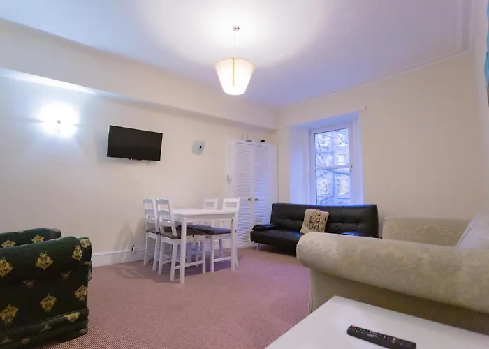 Central Edinburgh Apartment By The Castle Διαμέρισμα