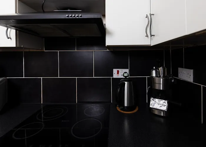 Central Edinburgh Apartment By The Castle *