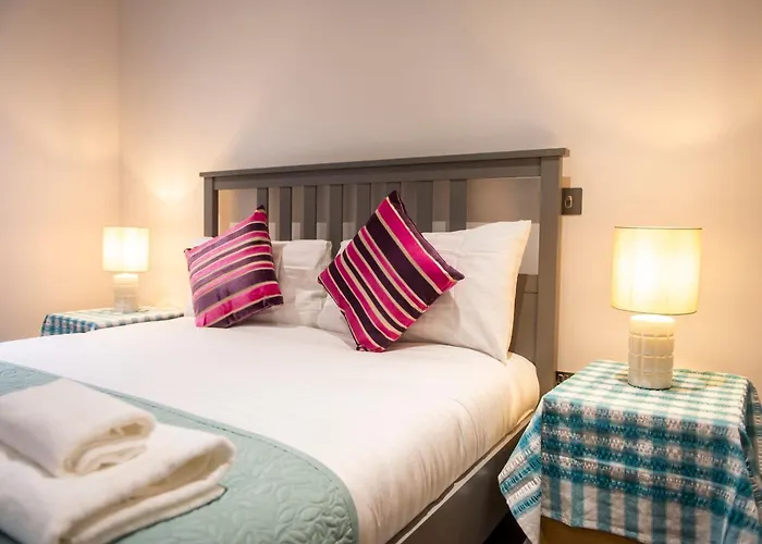 Lovely 1-bedroom Unit Near Castle *