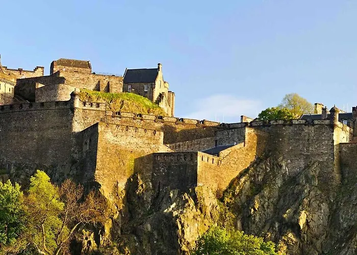 Walk Everywhere -top Rated Flat On The Royal Mile. *