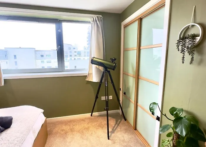 Ocean View Flat With Cozy Vibes *