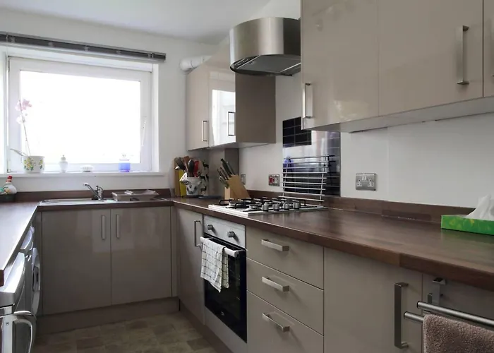 Family-friendly Flat Walkable From Princess Street Апартаменты Эдинбург