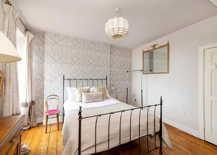 Joivy Stunning In Royal Mile Apartmán Edinburgh