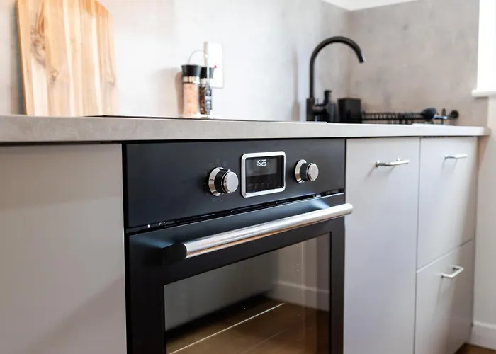 2bedroom Apartment-free Parking