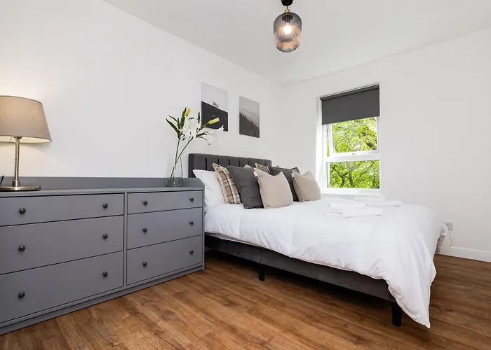 2bedroom Apartment-free Parking Διαμέρισμα *