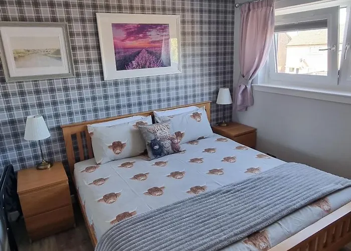 Innisfail Edi - Double With Private Bathroom Habitación en casa particular *