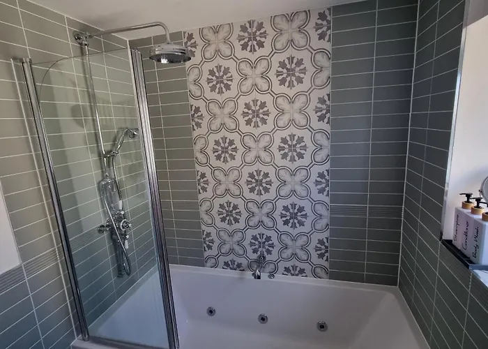 Privat bolig Innisfail Edi - Double With Private Bathroom Edinburgh