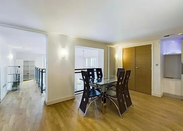 Charming Modern Central Apartment * Edinburgh