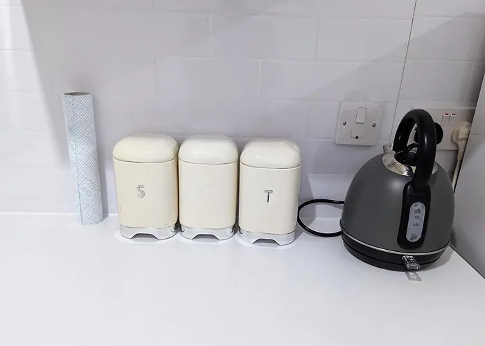 דירה 2 Bedroom Flat In