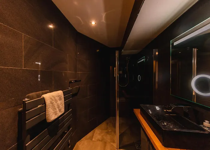 Luxurious Stockbridge On The Canal אדינבורו