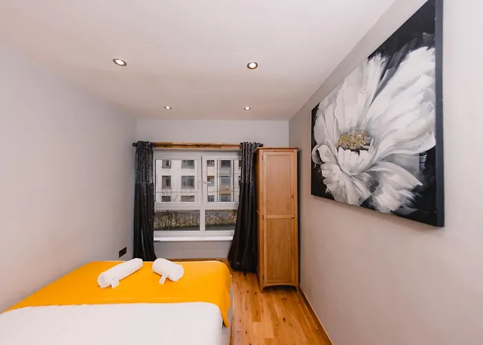 דירה Luxurious Stockbridge On The Canal