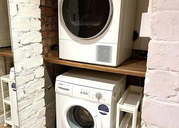 Stylish 2br - Walk To Attraction דירה אדינבורו