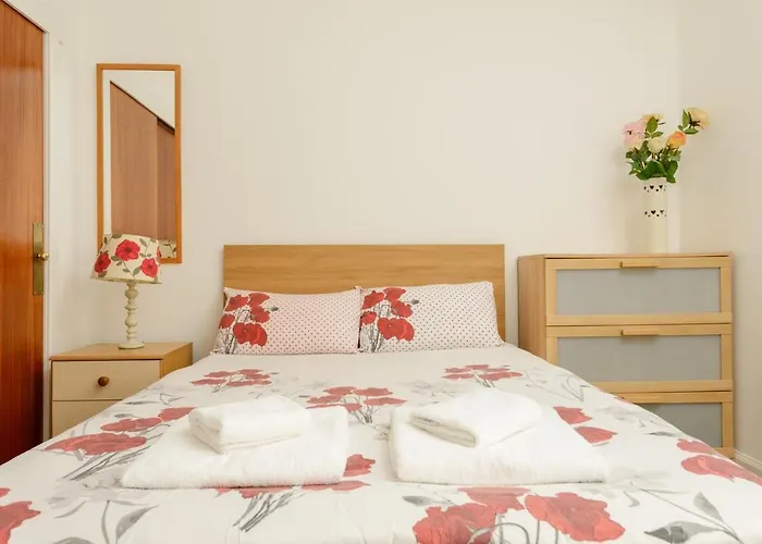 Historic In Old Town Edinburgh