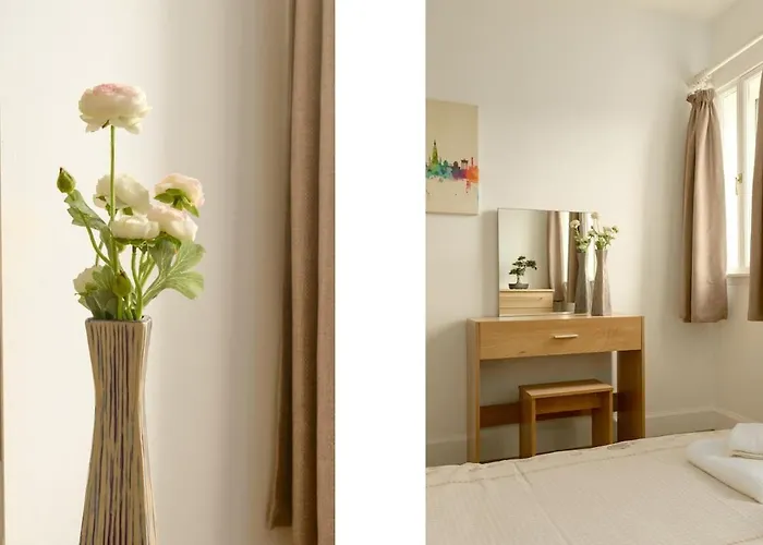 Historic In Old Town Apartment Edinburgh