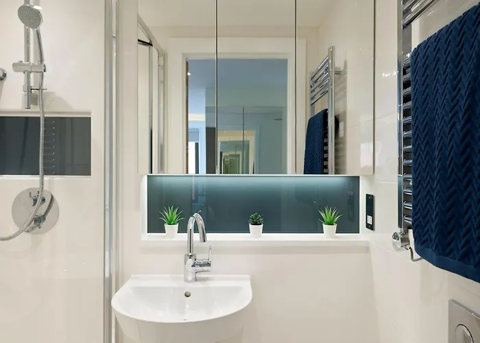 For Students Only At Sc شقة *