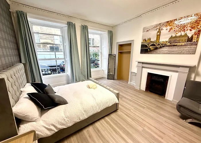 The Handy Hub Luxury Victorian - Fast Wifi & * إدنبرة
