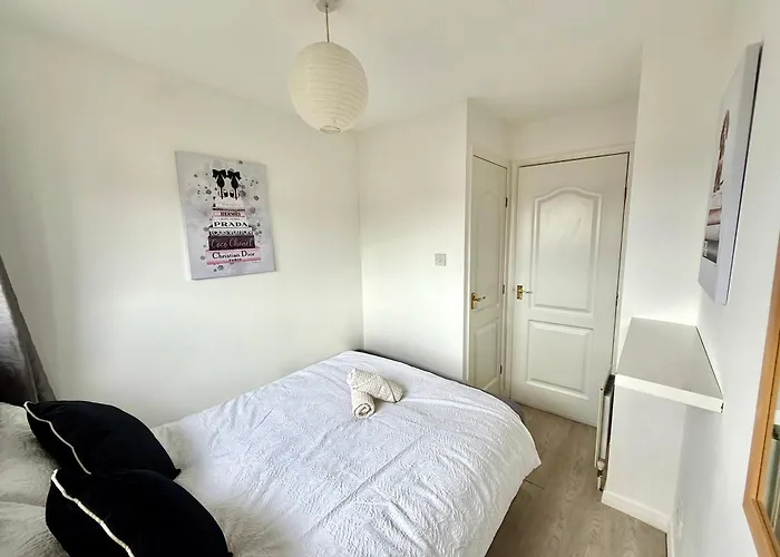 Kings Luxury - Free Parking And Fast Broadband Edimburgo