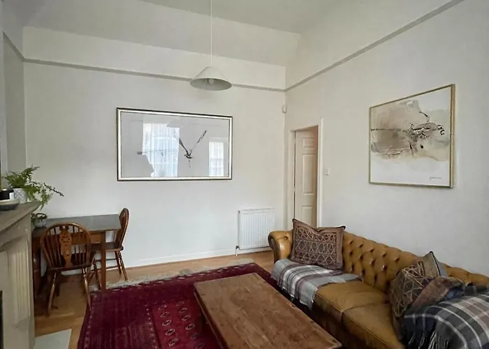 Little West End * Edinburgh