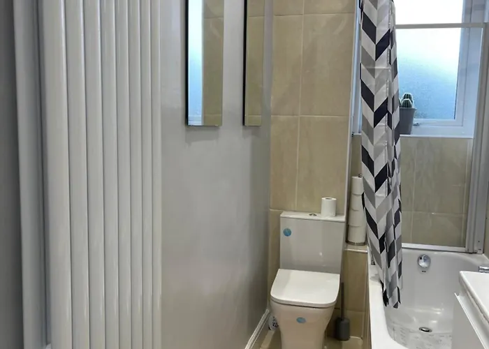 Entire Victorian House 2br - 4 Guests * Edinburgh
