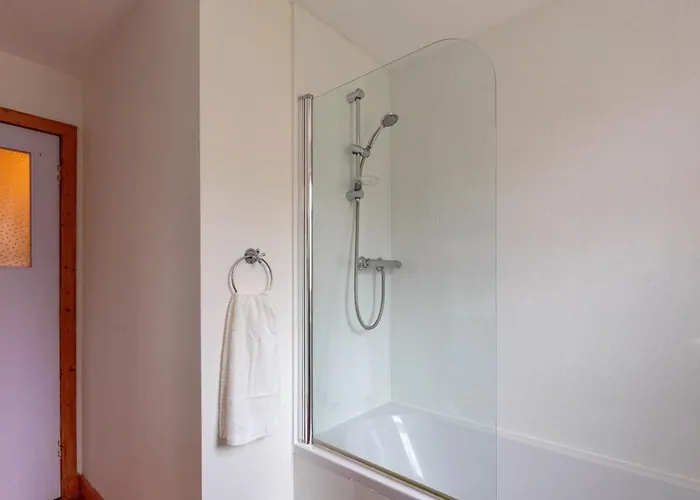 Free Parking - Centre - 3 Bedrooms - 5 Guests Apartment Edinburgh