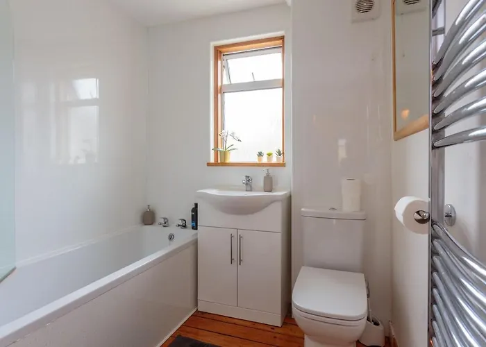 Free Parking - Centre - 3 Bedrooms - 5 Guests Edynburg